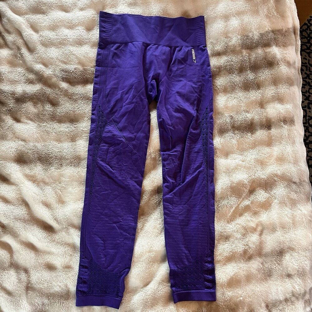 Gymshark Energy High Waisted Leggings Sz Medium Purple Seamless Eyelets EUC